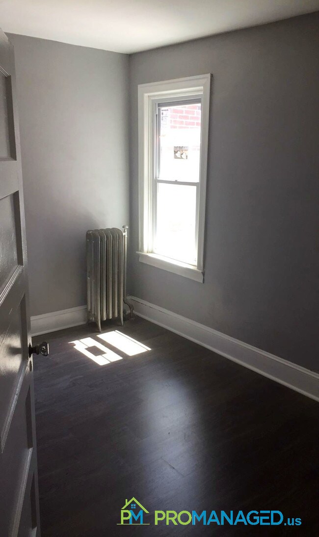 Foto del edificio - 7145 Gillespie St