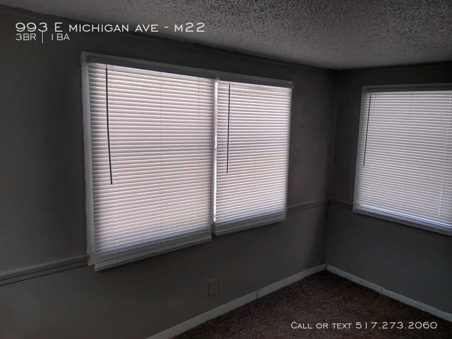 Building Photo - 993 E Michigan Ave