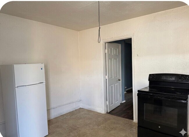 Foto del edificio - 1921 Emerson Dr