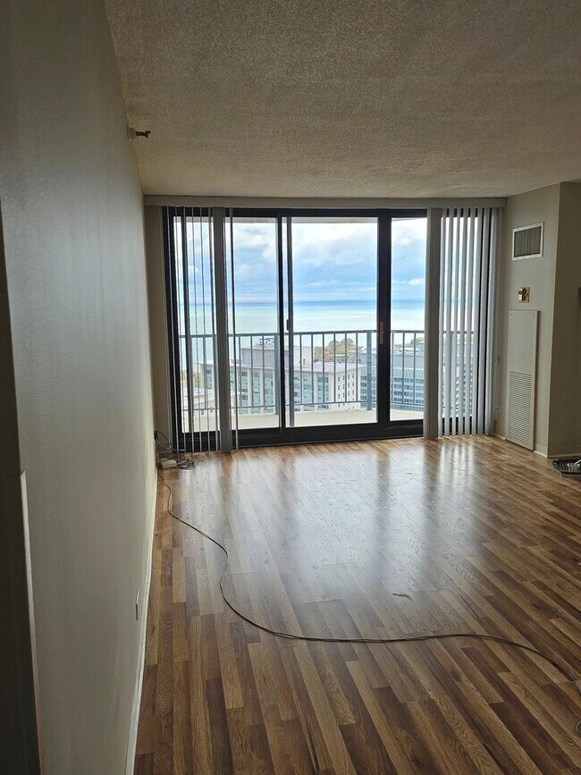 Foto del edificio - 3660 N Lake Shore Dr