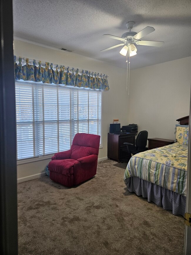 Building Photo - 108 Scotch Broom Dr