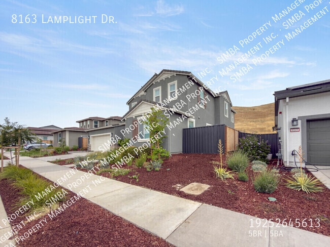 Building Photo - 8163 Lamplight Dr