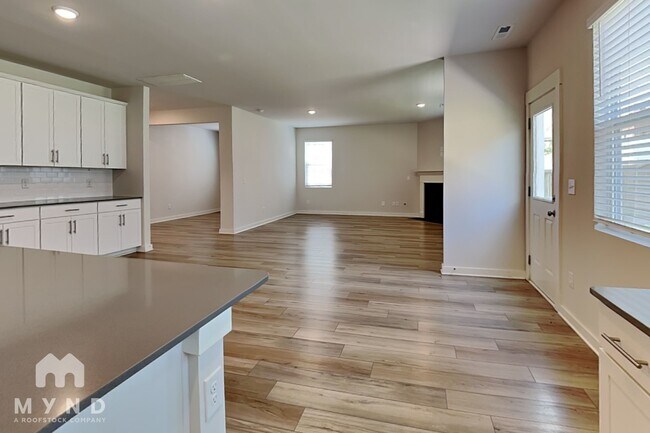 Foto del edificio - 603 Snapdragon Ln