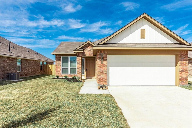 Building Photo - 8220 Tourmaline Wy