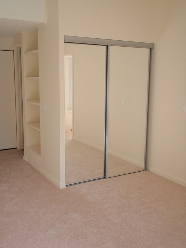 Interior Photo - Fox Brook Townhomes