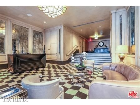 Foto del edificio - 1645 Vine St