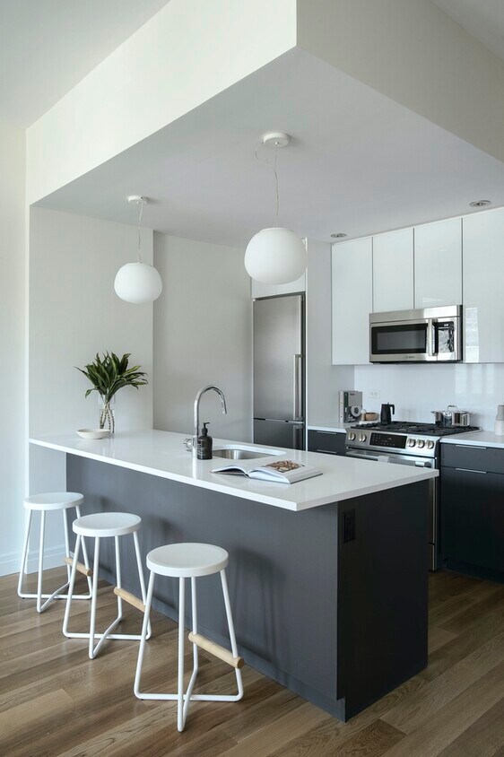 Foto principal - 325 Kent Ave