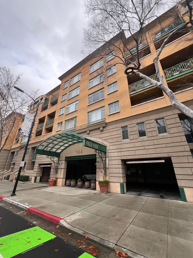 Photo - $3,595 - Beautiful and Spacious Downtown San Jose 2bd/2ba Condo in a Luxury Complex Next To SJSU