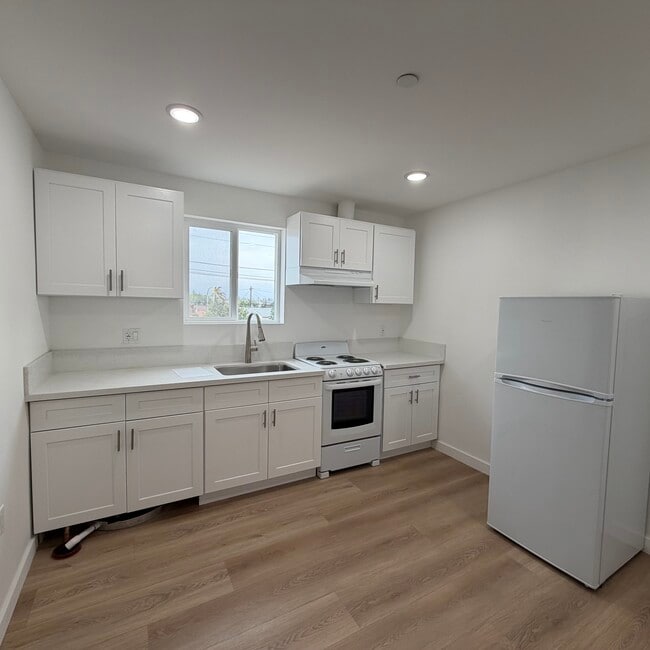 Foto del edificio - 6012 10th Ave