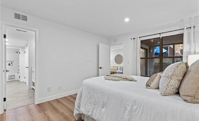 Foto del edificio - Beautiful one bedroom