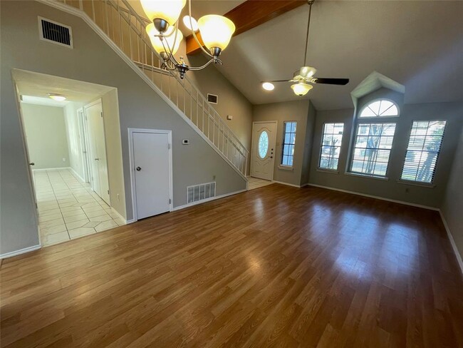 Building Photo - 3909 Danli Ln