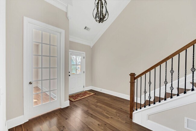 vestíbulo - 3043 Kirkland Cir