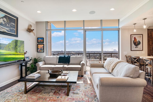 Foto del edificio - 4242 Broadway