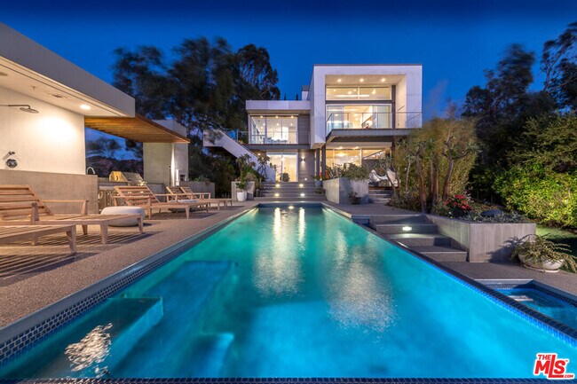Foto del edificio - 2511 Wild Oak Dr