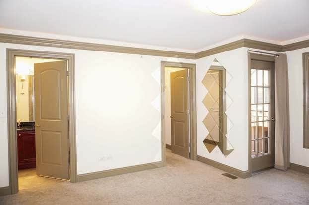 Building Photo - 7600 W Irving Park Rd