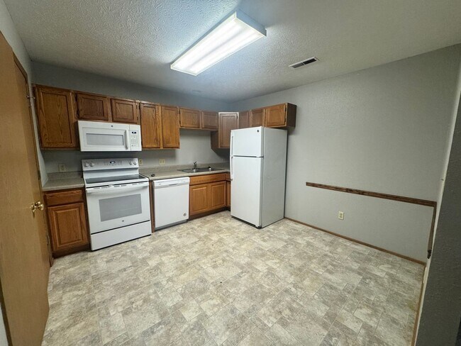 Building Photo - 2638 Q St