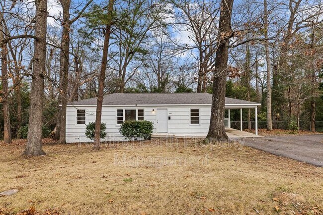 Building Photo - 933 T St