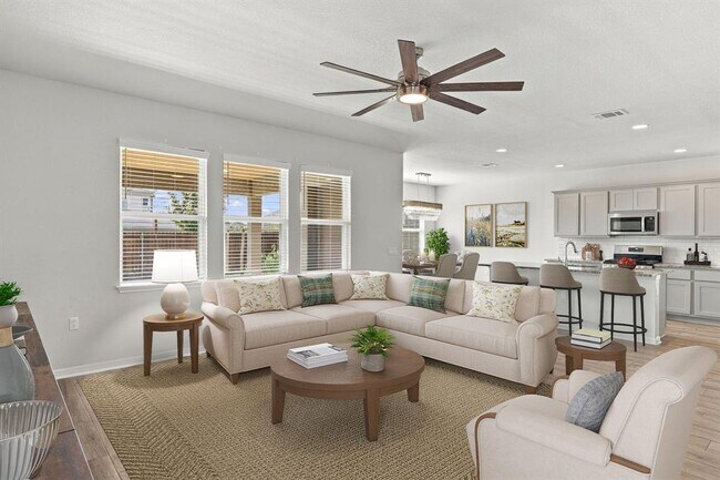 Building Photo - 609 Falkland Trace