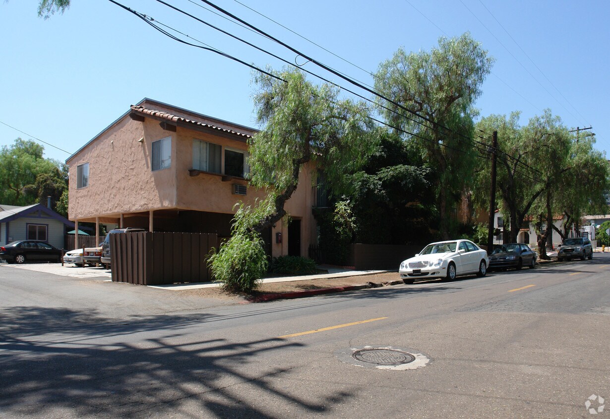 Building Photo - 8209 Lemon Ave