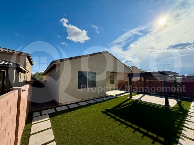 Building Photo - 11227 S Weismann Dr