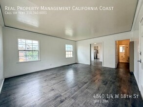 Building Photo - 4840 W 18th St