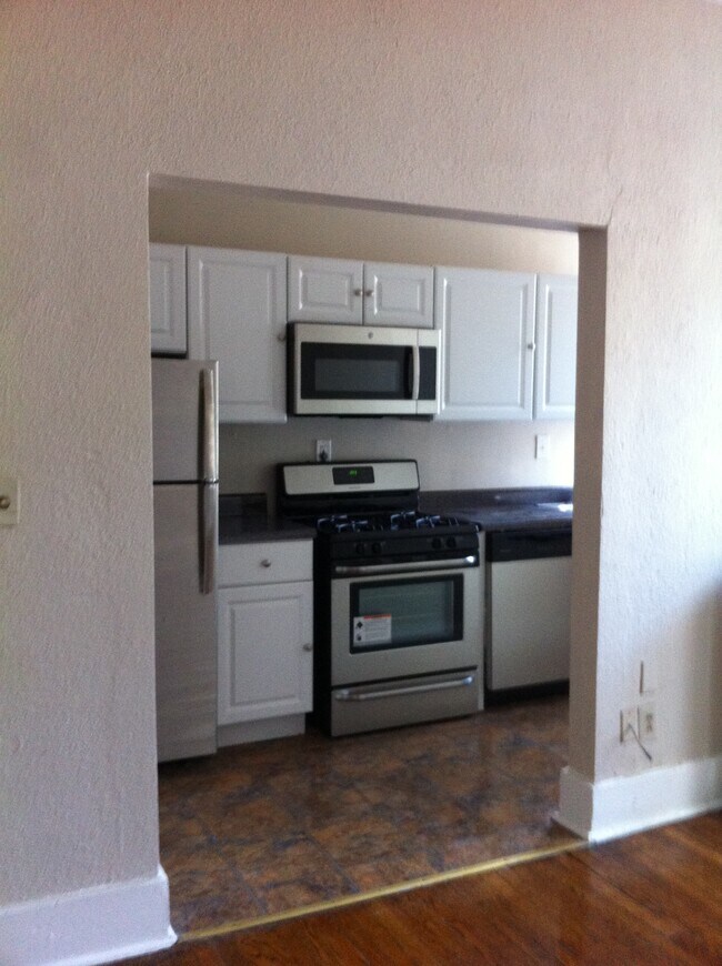 Foto del edificio - 1733 Poplar Ave