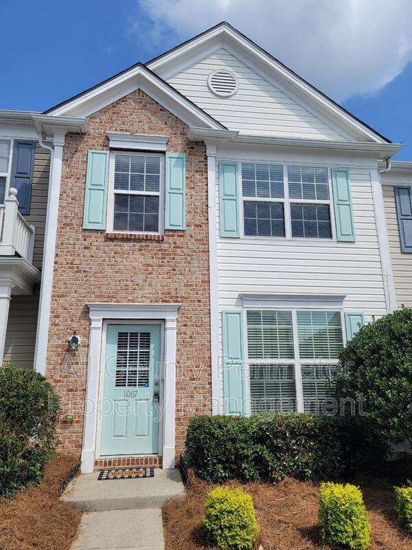 1067 Prestwyck Ct, Alpharetta, GA 30004 Townhome Rentals in