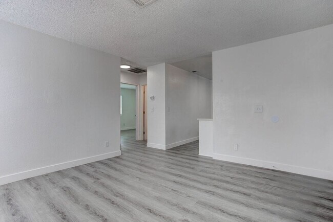 Foto del edificio - 921 Snug Harbor St