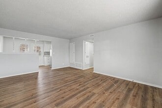 Building Photo - 205A Jefferson St