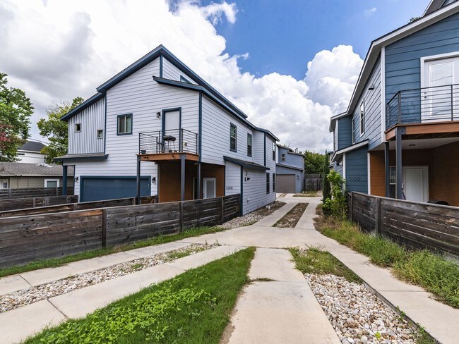 Building Photo - 5208 Samuel Huston Ave