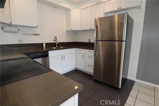 Building Photo - 15549 S Budlong Pl