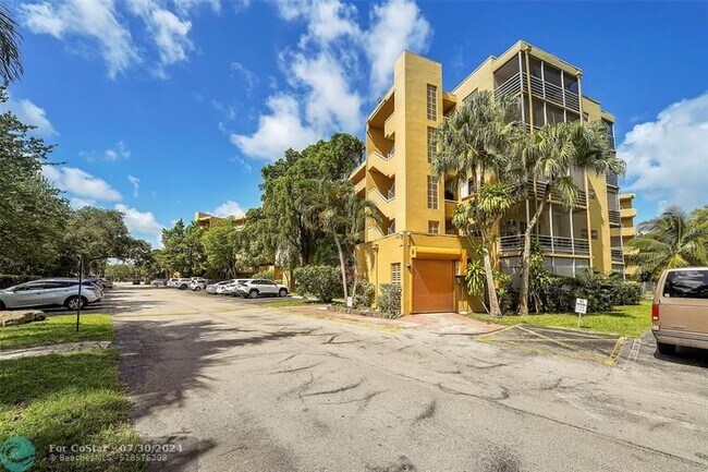 Building Photo - 4111 Stirling Rd
