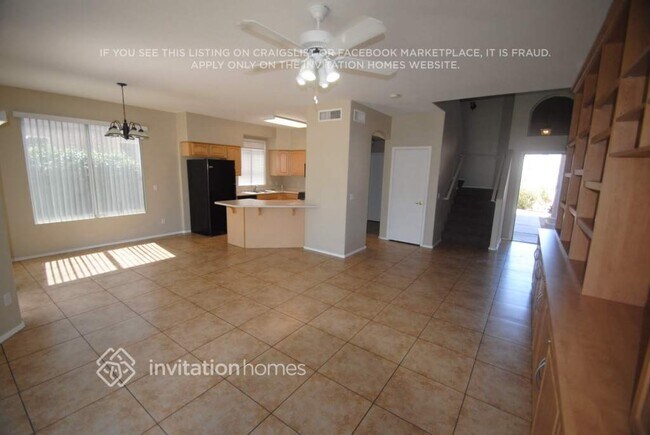 Foto del edificio - 606 W McRae Dr