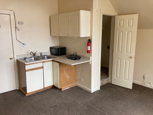 Photo - 3419 W Colorado Ave Apartment