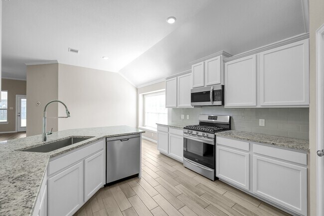 Foto del edificio - 2372 Old Stone Dr