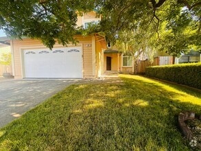 Building Photo - 674 Claudius Way