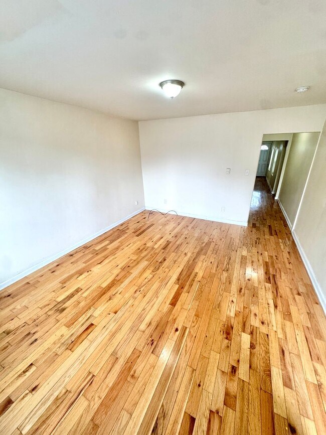 Foto del edificio - 235 N 7th St