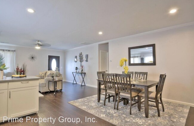 Building Photo - 4 br, 2 bath House - 1753 Church St.