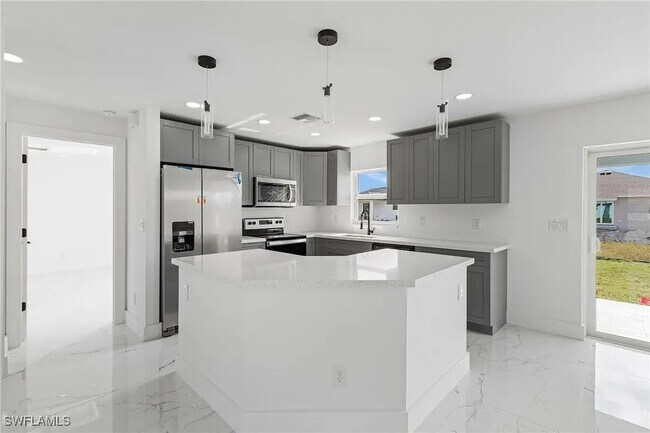 Foto del edificio - 2505 39th St SW