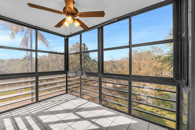 Foto del edificio - 2781 Taft St