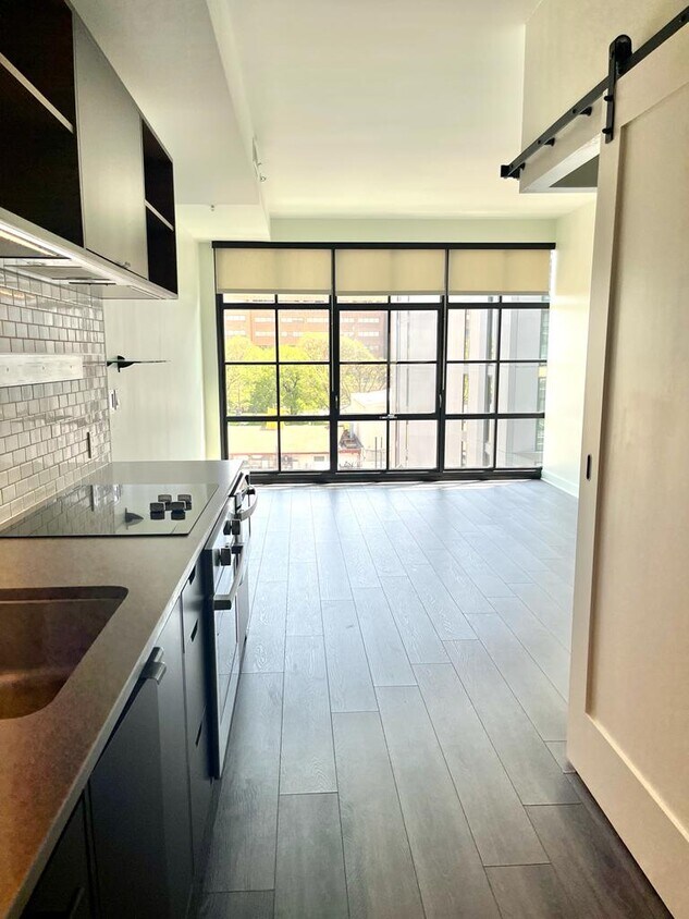 Primary Photo - 2030 8th St NW
