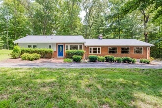 Building Photo - 7854 Whitworth Rd