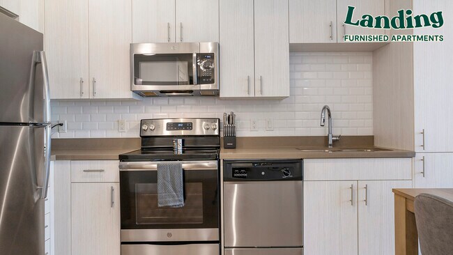 Foto del edificio - 2145 NE 164th St