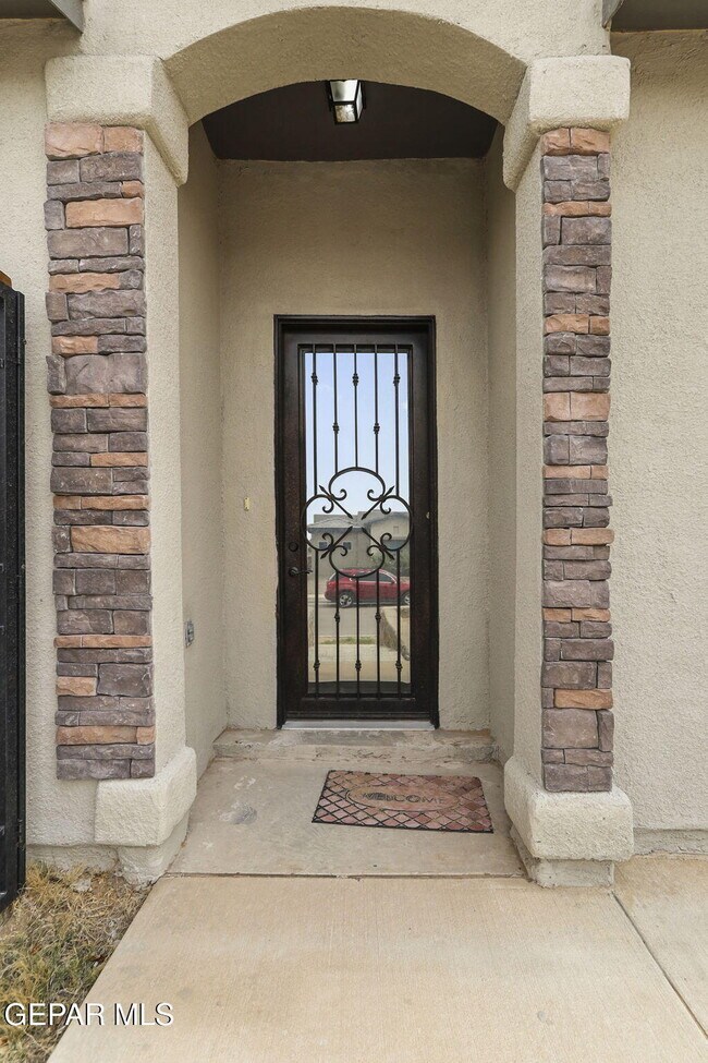 Foto del edificio - 14721 Tierra Harbor Ave