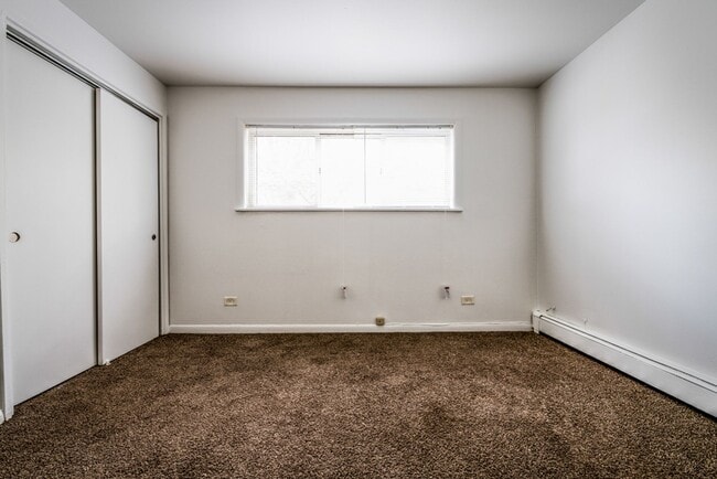 Foto del edificio - 8100 S Drexel Ave Chicago, IL 60619