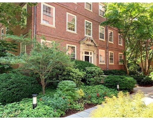 Primary Photo - 137 Sewall Ave