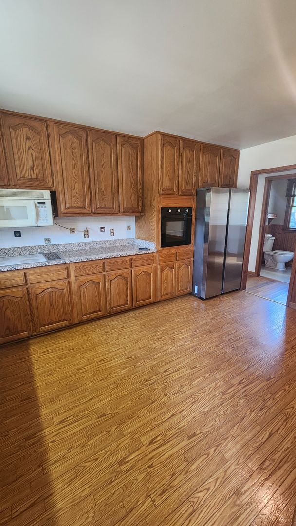 Building Photo - 4 Bed 1.5 bath in Dover