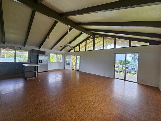 Building Photo - 16-2120-2120 Anthurium Dr