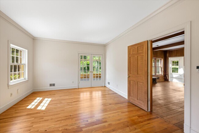 Foto del edificio - 1051 Kelso Rd