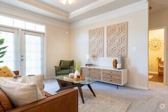 2BR, 2BA - 1147SF - The Park at Monterey Oaks